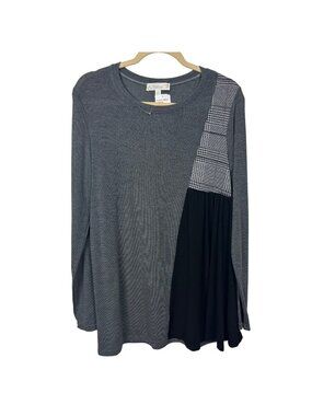 ✨3/$30 NWT $71 Weekend Suzanne Betro S Gray Black Houndstooth Tunic Top